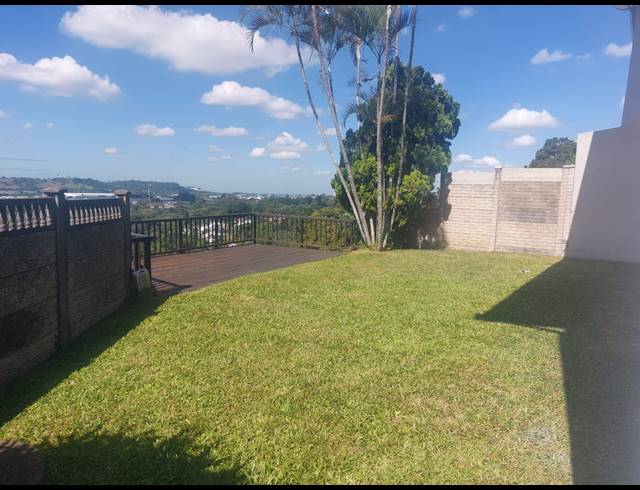 3 BEDROOM SECTIONAL TITLE RENTED IN THE WOLDS